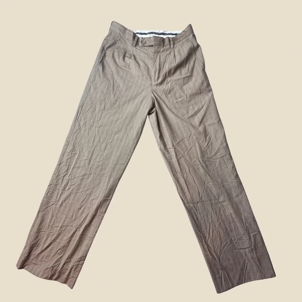 Jean Carlo Venetto Dress Pants Mens 29x29 Tan Pinstripe Pleated Slacks A0654